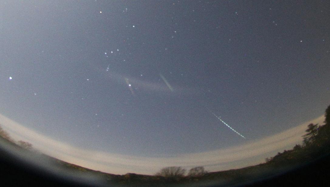 Geminids 2019 under a moonlit sky
