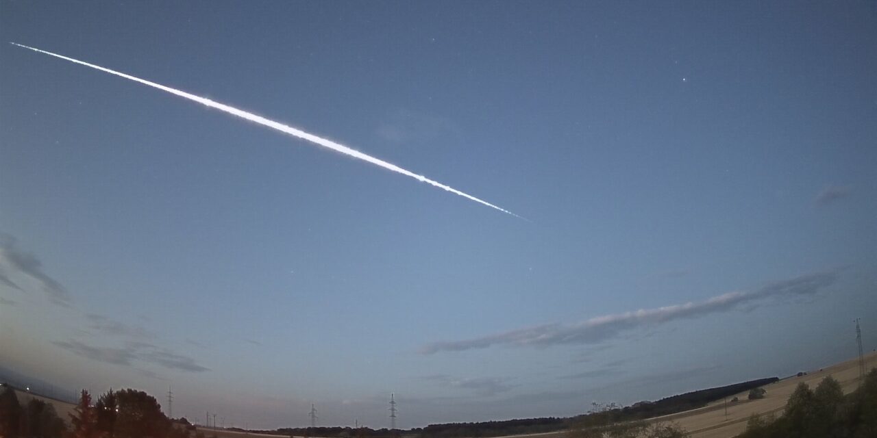 Fireball with sonicboom but without meteorites